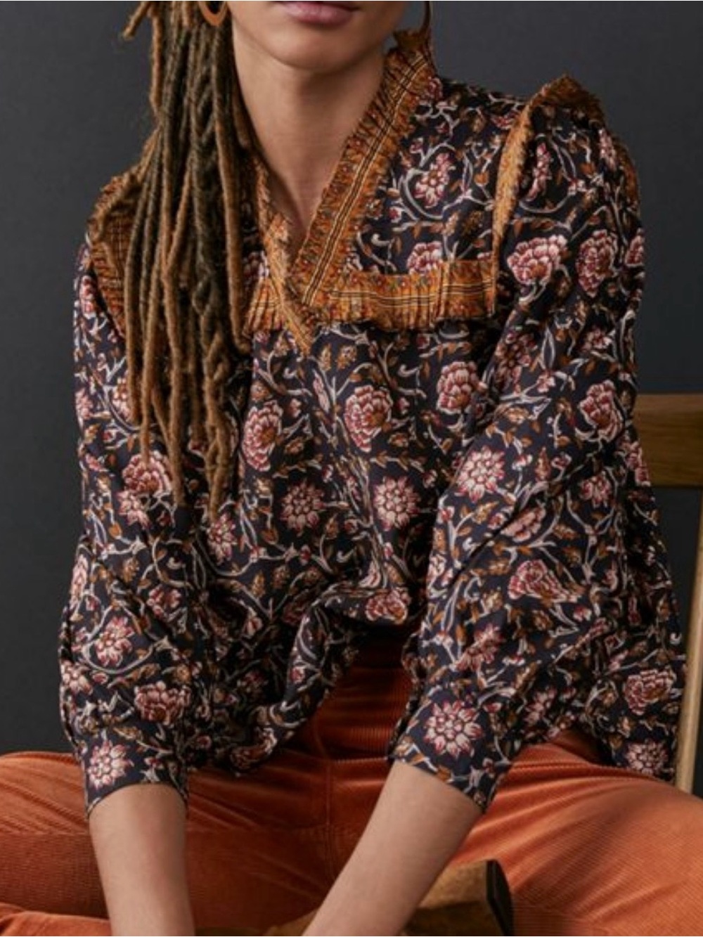 Anthropologie Othilia Floral V-Neck Peasant Blouse in Black and Rust sz M cotton